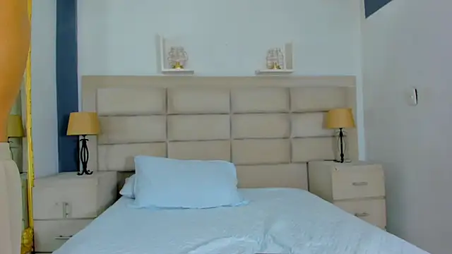 AgarEvans online show from November 26, 2025, 4:13 am