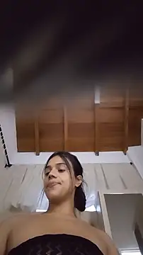 Snapshot of Deisy_Torres chatting on January 15, 2026, 11:08 pm Deisy Torres online show from January 15, 2026, 11:08 pm