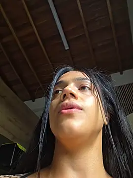 Snapshot of Deisy_Torres chatting on May 8, 2026, 8:03 pm Deisy Torres online show from May 8, 2026, 8:03 pm