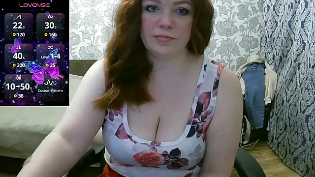 Snapshot of Sabrina_Poison chatting on March 21, 2025, 3:12 am Sabrina Poison online show from March 21, 2025, 3:12 am