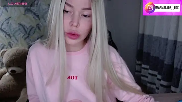 Marmalade Fox online show from November 1, 2025, 3:47 pm