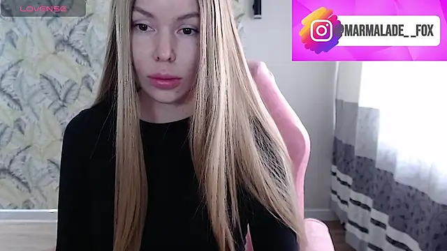 Snapshot of Marmalade_Fox chatting on May 4, 2026, 5:36 am Marmalade Fox online show from May 4, 2026, 5:36 am