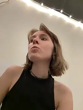 Crayzy Luv online show from December 24, 2024, 8:49 pm