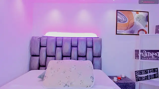 martina mancini online show from February 1, 2025, 12:26 pm