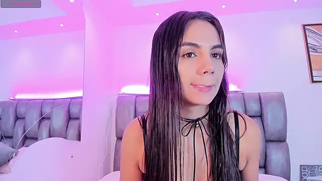 martina mancini online show from September 29, 2025, 12:10 pm