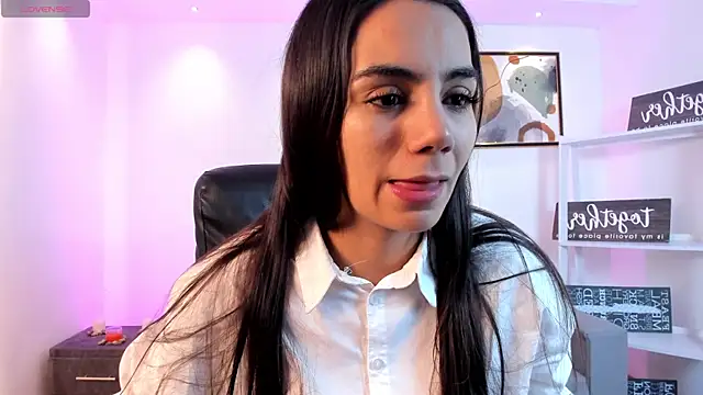 martina mancini online show from June 28, 2026, 11:27 am