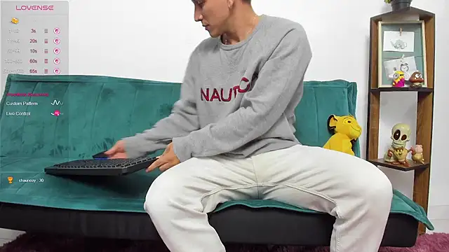 jacques cardiet online show from March 9, 2025, 8:10 pm