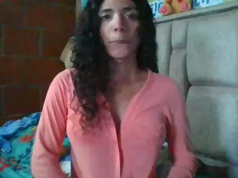Snapshot of Nadia_Monroe chatting on May 6, 2026, 12:10 pm Nadia Monroe online show from May 6, 2026, 12:10 pm