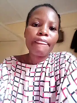 petite babe online show from January 17, 2026, 8:30 am