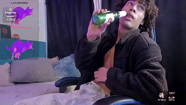 kleo helenos online show from March 1, 2026, 12:23 am