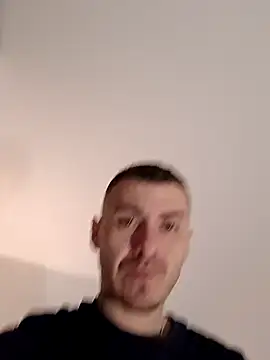 Snapshot of BenDover313OF chatting on January 17, 2025, 1:36 am BenDover313OF online show from January 17, 2025, 1:36 am