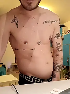 Snapshot of BenDover313OF chatting on February 26, 2025, 4:25 am BenDover313OF online show from February 26, 2025, 4:25 am