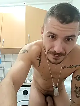 Snapshot of BenDover313OF chatting on October 21, 2025, 12:39 pm BenDover313OF online show from October 21, 2025, 12:39 pm