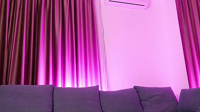 Snapshot of BaayBee__ chatting on November 30, 2025, 8:57 pm BaayBee online show from November 30, 2025, 8:57 pm