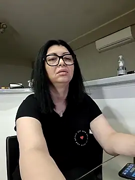 Milf Abigail online show from February 14, 2026, 3:36 am