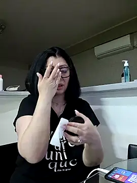 Milf Abigail online show from March 25, 2026, 2:17 am