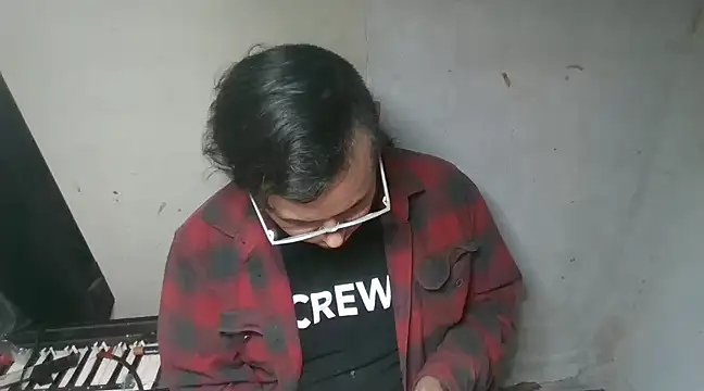 AlanDickson online show from December 8, 2024, 9:35 am