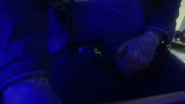 AlanDickson online show from December 21, 2025, 4:30 am