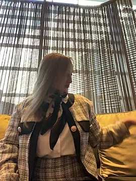 LadyTatiana Madam online show from January 30, 2025, 1:53 pm