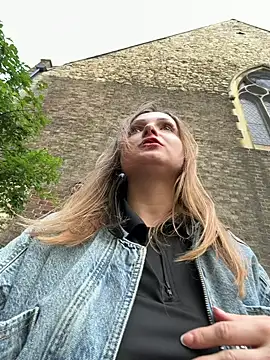 LadyTatiana Madam online show from June 4, 2026, 4:57 pm
