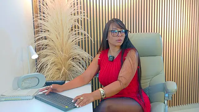 lulu 072 online show from January 17, 2026, 12:15 am