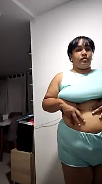 Snapshot of Mia_Adell_11 chatting on February 13, 2025, 5:26 am Mia Adell 11 online show from February 13, 2025, 5:26 am