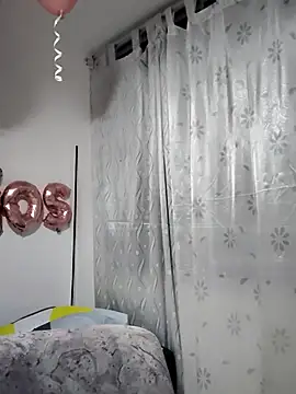 Snapshot of Mia_Adell_11 chatting on February 15, 2025, 4:47 am Mia Adell 11 online show from February 15, 2025, 4:47 am