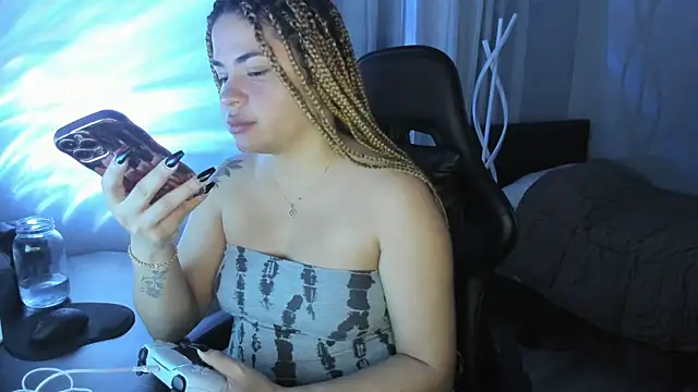 MelSaunders online show from December 13, 2024, 6:42 am