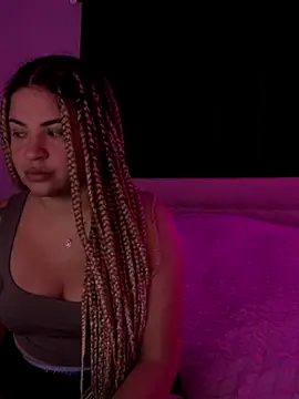 MelSaunders online show from October 18, 2025, 3:31 am