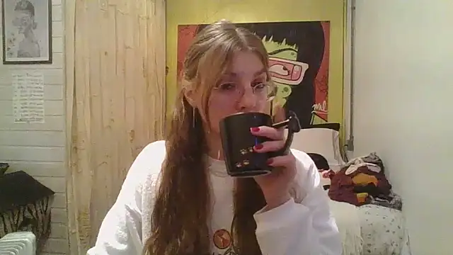 Snapshot of SweetyBabyDemon chatting on June 30, 2026, 8:21 pm SweetyBabyDemon online show from June 30, 2026, 8:21 pm