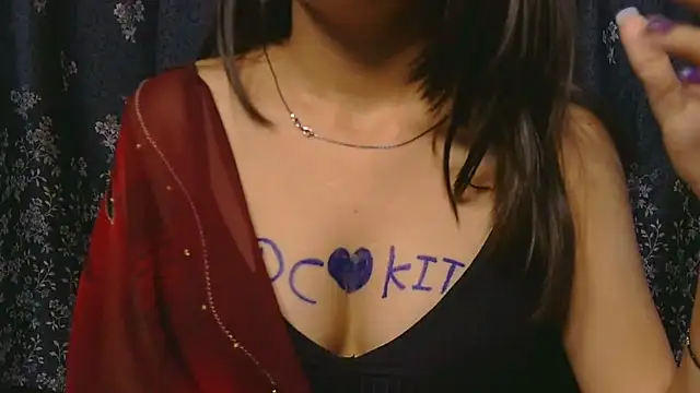 Snapshot of sexy_twisha chatting on March 1, 2025, 6:57 am sexy twisha online show from March 1, 2025, 6:57 am