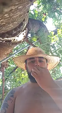 Snapshot of Dat1994 chatting on January 24, 2025, 8:43 pm Dat1994 online show from January 24, 2025, 8:43 pm