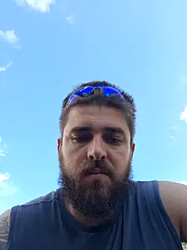 Snapshot of Dat1994 chatting on February 1, 2025, 7:44 pm Dat1994 online show from February 1, 2025, 7:44 pm