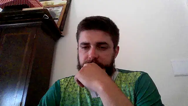 Snapshot of Dat1994 chatting on February 5, 2025, 12:06 pm Dat1994 online show from February 5, 2025, 12:06 pm