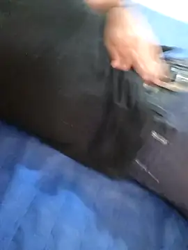 Praxis online show from November 11, 2025, 8:31 pm