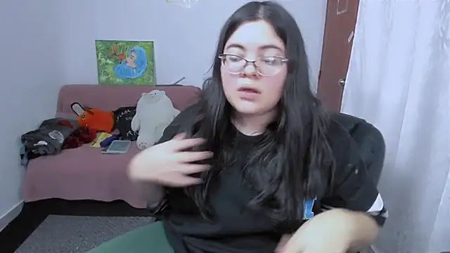 Aria Fullbuster online show from November 12, 2025, 8:41 pm