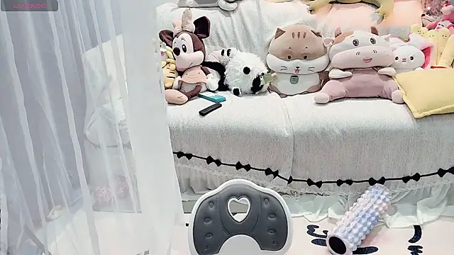 AKiKi711 online show from March 19, 2026, 2:54 pm