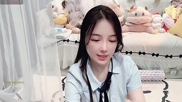 Snapshot of AKiKi711 chatting on May 1, 2026, 4:55 pm AKiKi711 online show from May 1, 2026, 4:55 pm