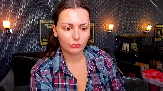 Snapshot of _extraterrestrial_ chatting on October 18, 2025, 3:13 pm  extraterrestrial  online show from October 18, 2025, 3:13 pm