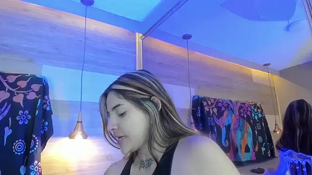 Cori Paige online show from April 21, 2026, 3:57 am