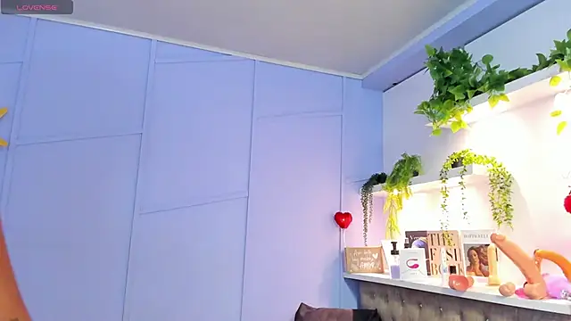 Georgina-coule online show from March 12, 2025, 6:22 pm