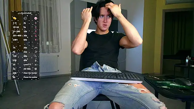 ChristianLevine  online show from February 22, 2026, 4:13 am