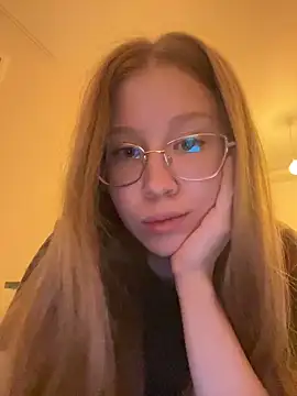 Snapshot of Eva_Weyne chatting on December 1, 2024, 11:58 pm Eva Weyne online show from December 1, 2024, 11:58 pm