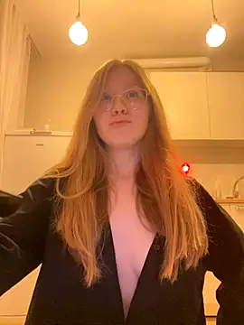 Snapshot of Eva_Weyne chatting on December 3, 2024, 7:22 pm Eva Weyne online show from December 3, 2024, 7:22 pm