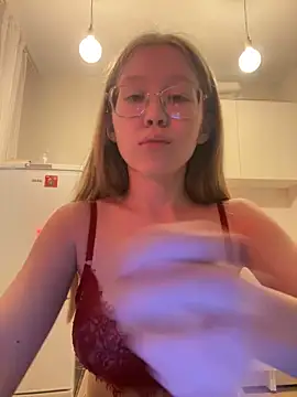 Snapshot of Eva_Weyne chatting on January 3, 2025, 5:10 pm Eva Weyne online show from January 3, 2025, 5:10 pm