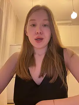 Eva Weyne online show from February 27, 2026, 9:04 pm