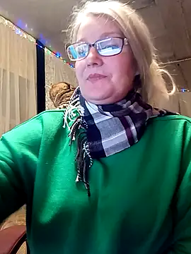 Snapshot of irinamaux chatting on February 2, 2025, 5:48 pm irinamaux online show from February 2, 2025, 5:48 pm