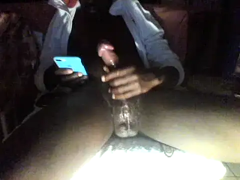 69auxxx online show from March 3, 2025, 5:42 am