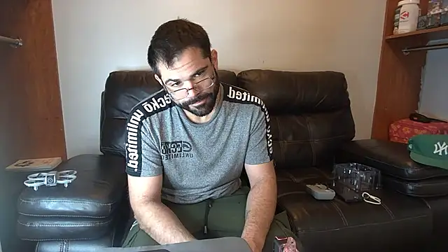 Zander823 online show from March 13, 2026, 8:59 pm