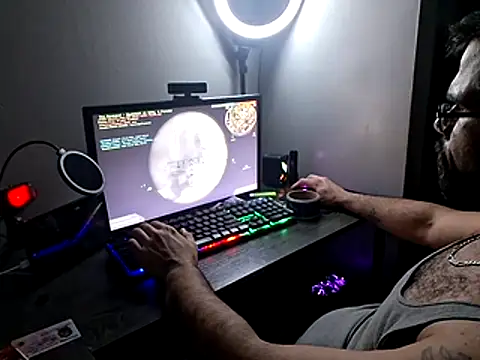 Zander823 online show from March 23, 2026, 1:42 am